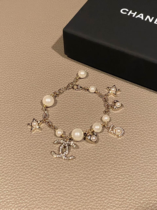 New High Quality Pearl Diamond Bracelet