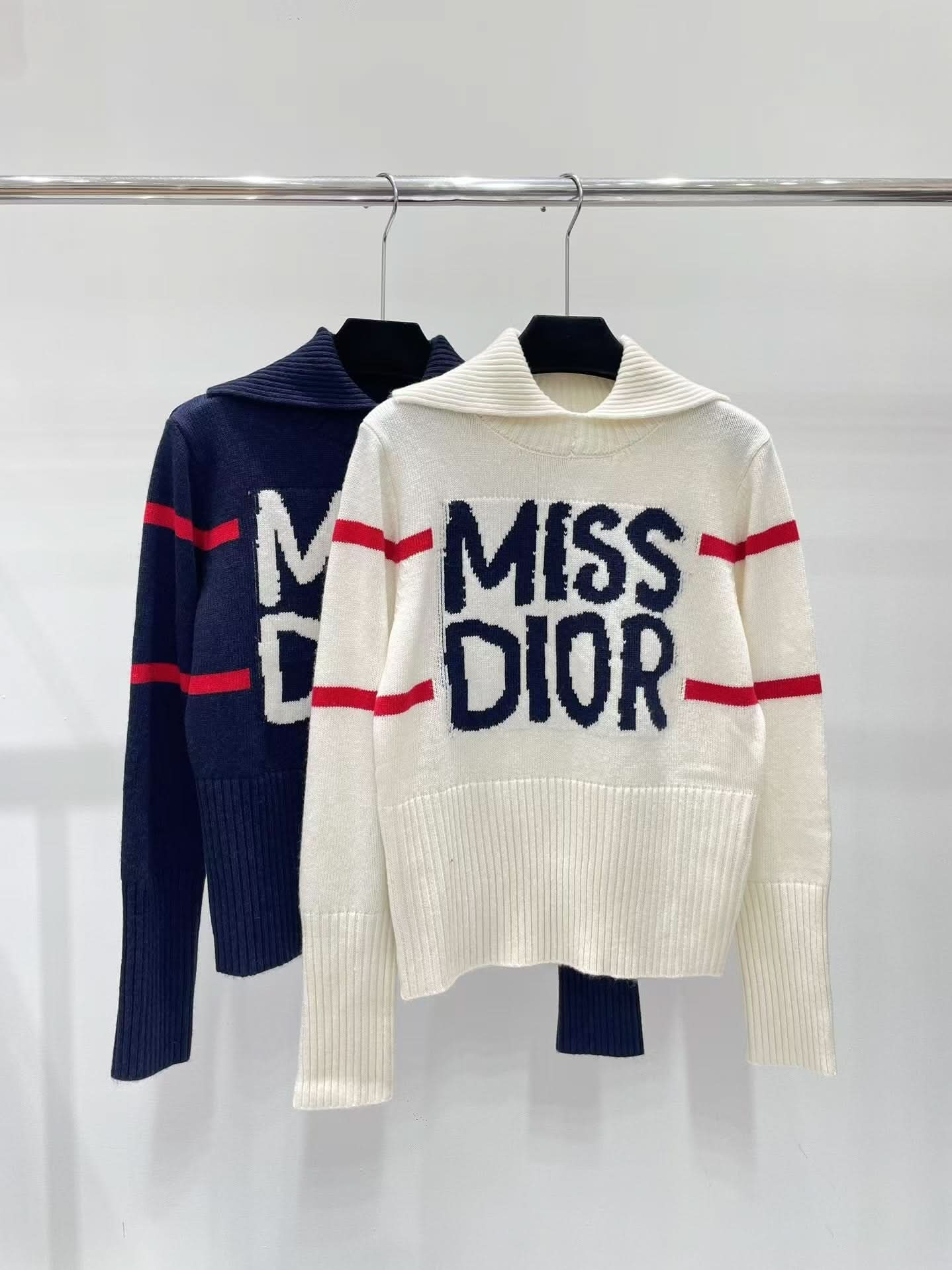 New Letter Knitted Sweater