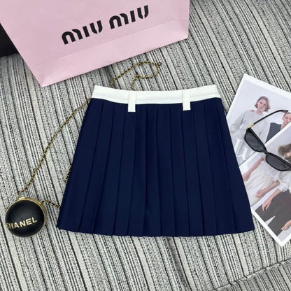 embroidered contrast color pleated skirt