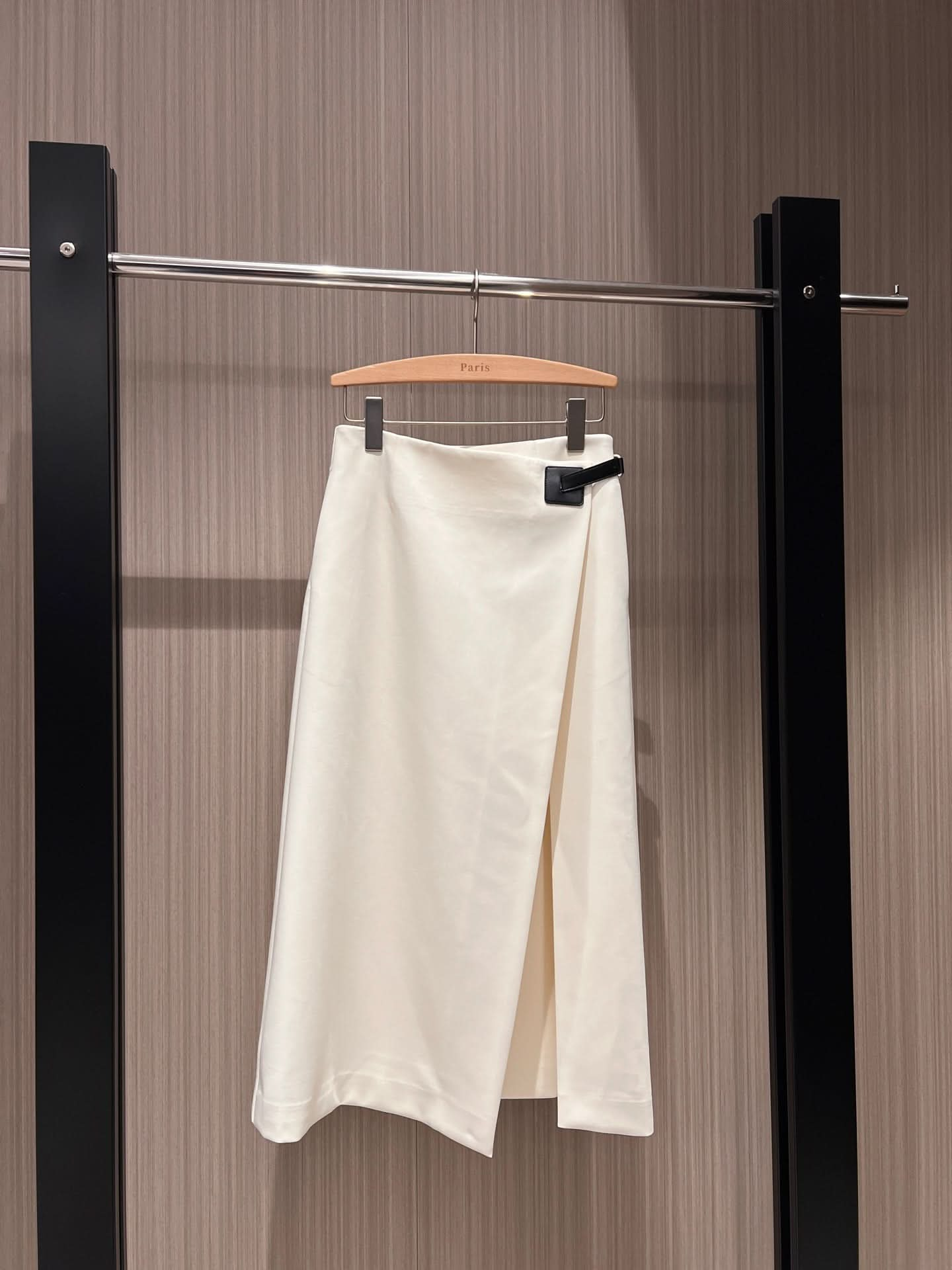 Slit Skirt - Silhouette Atelier 