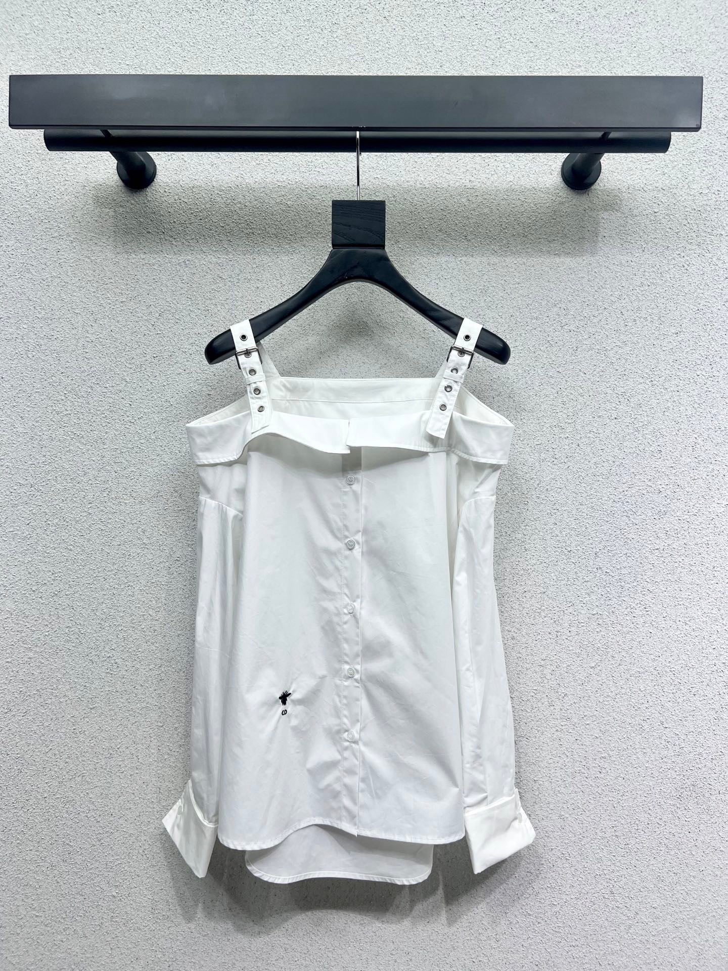 Double-strap shirt