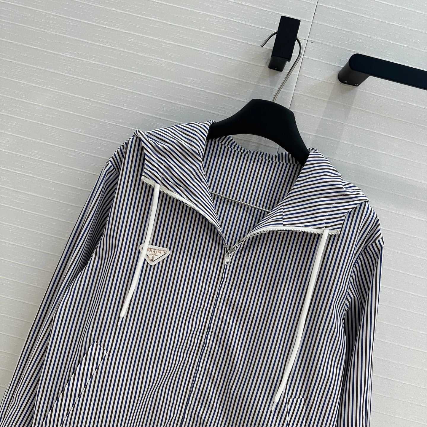 Striped hooded light jacket