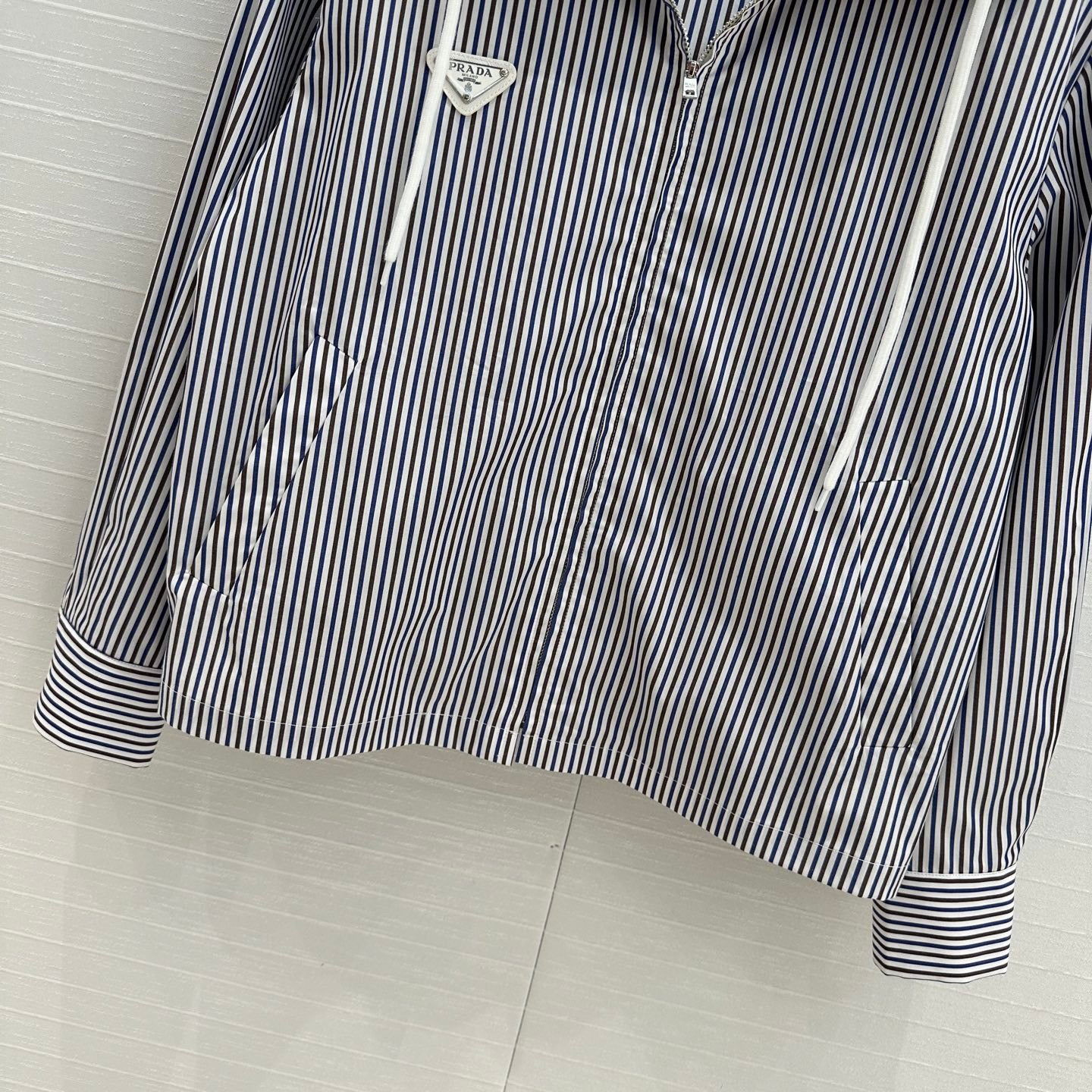 Striped hooded light jacket