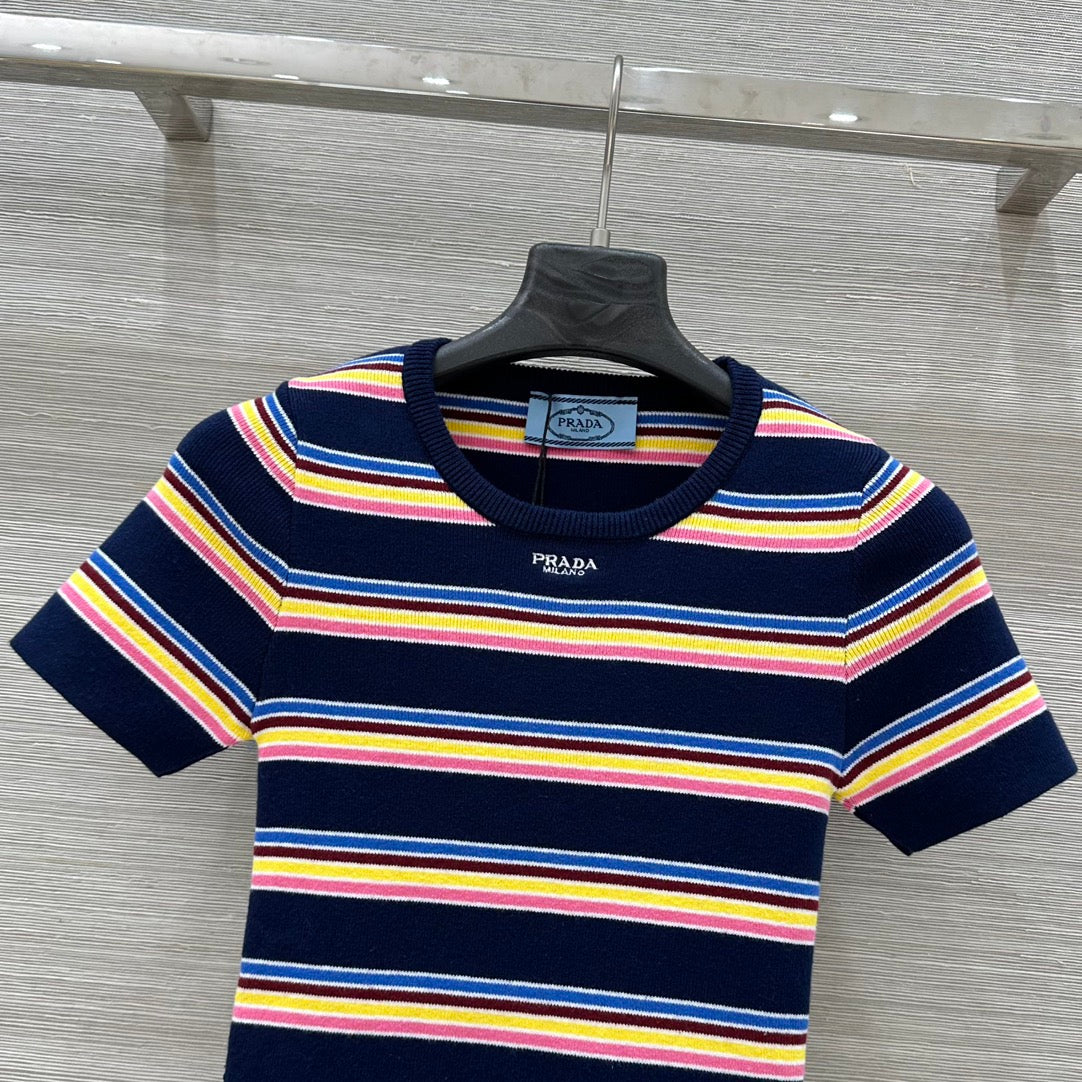 Five-color striped knitted T-shirt