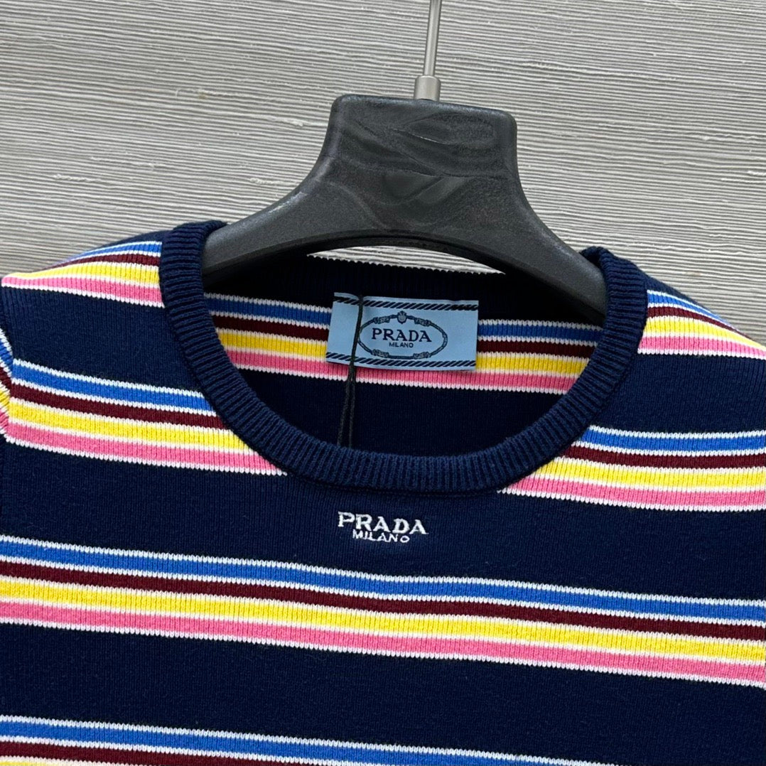 Five-color striped knitted T-shirt