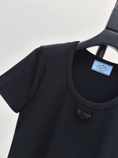 T-Shirt Luxe | Silky Feel, Timeless Appeal