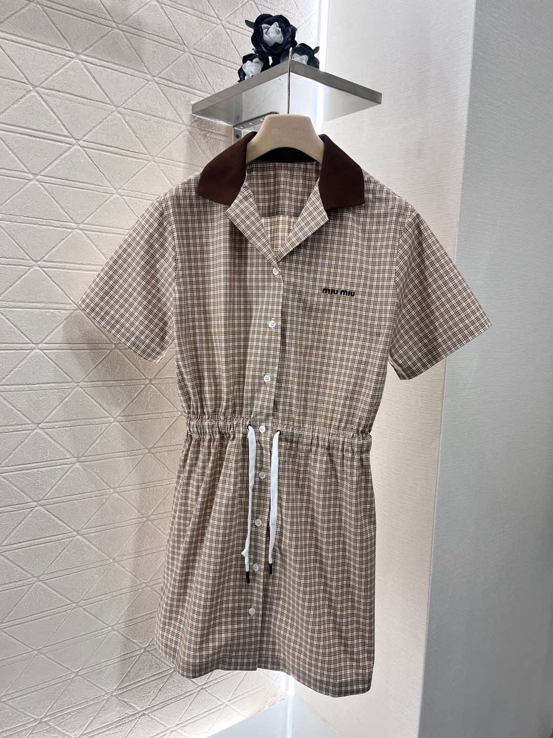 MIU-Checkered Short-Sleeve Shirt Dress - Silhouette Atelier 