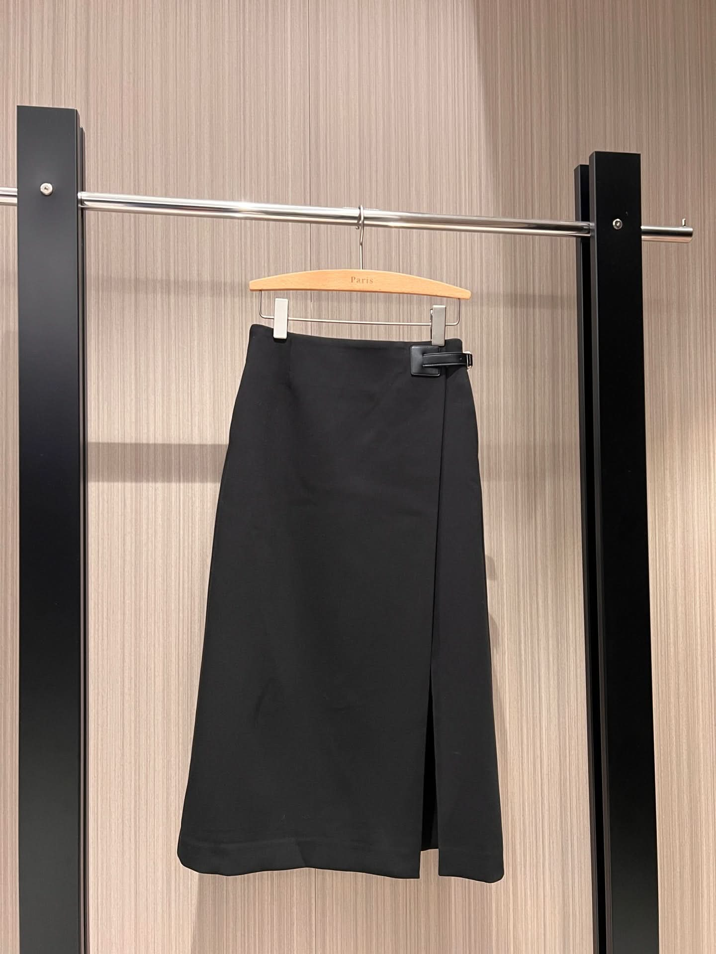 Slit Skirt - Silhouette Atelier 