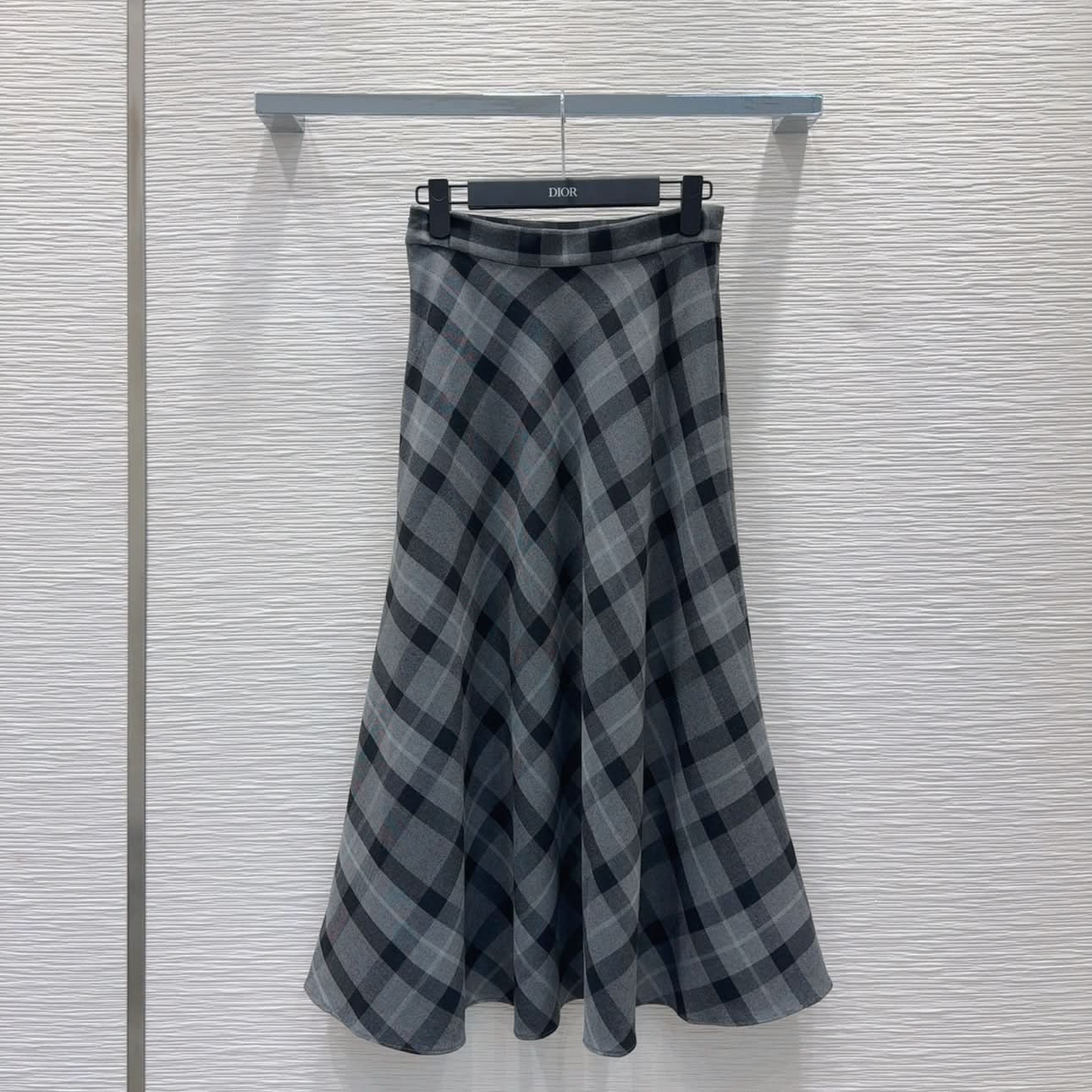 DIO-Color Block Checkered Skirt - Silhouette Atelier 