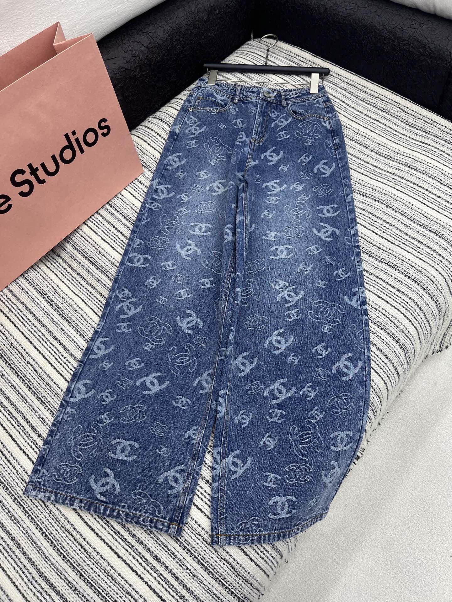 Chane-Printed Jeans - Silhouette Atelier 