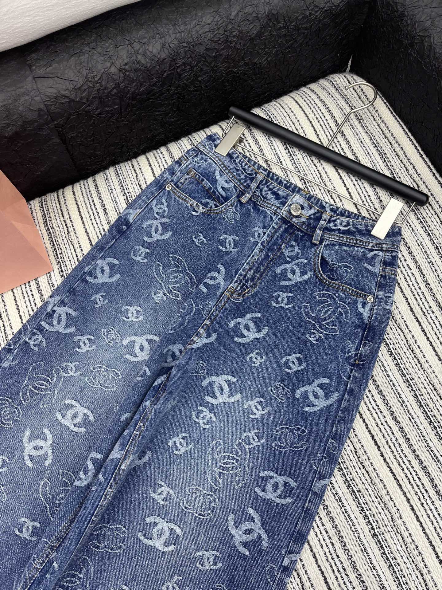 Chane-Printed Jeans - Silhouette Atelier 