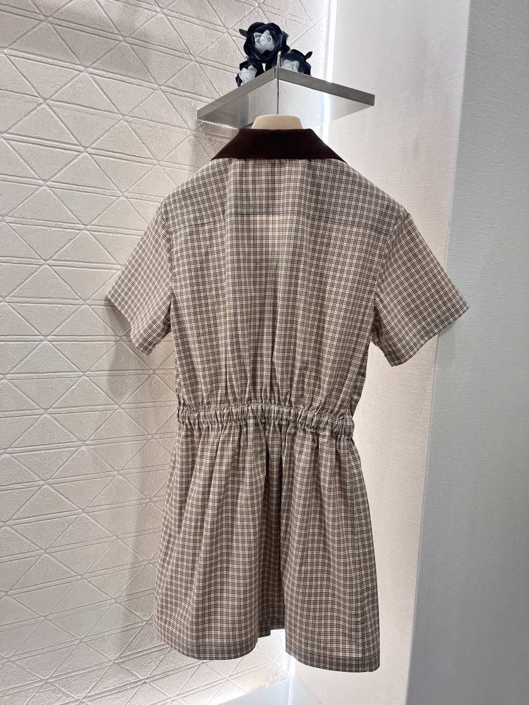 MIU-Checkered Short-Sleeve Shirt Dress - Silhouette Atelier 