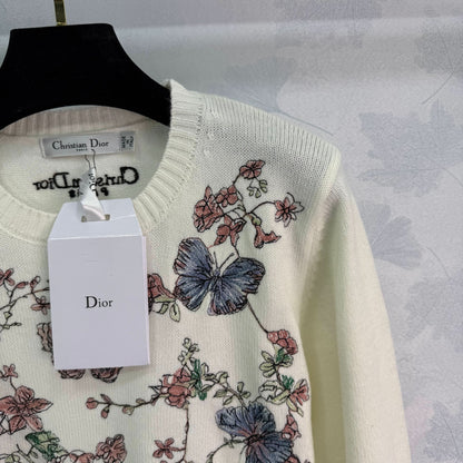 Dio Butterfly Floral Embroidered Sweater - Silhouette Atelier 