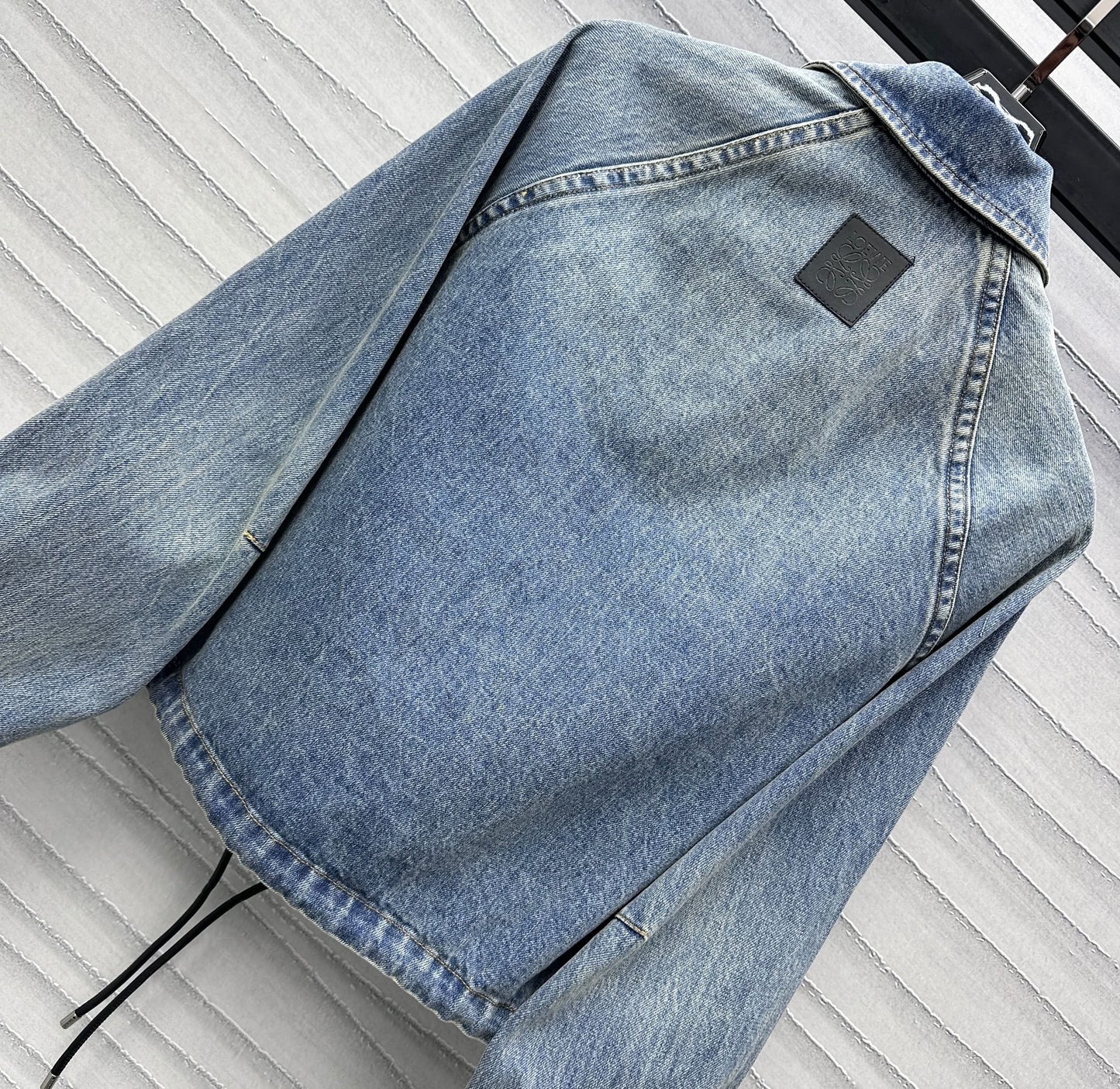 Loew-Zipper denim jacket - Silhouette Atelier 