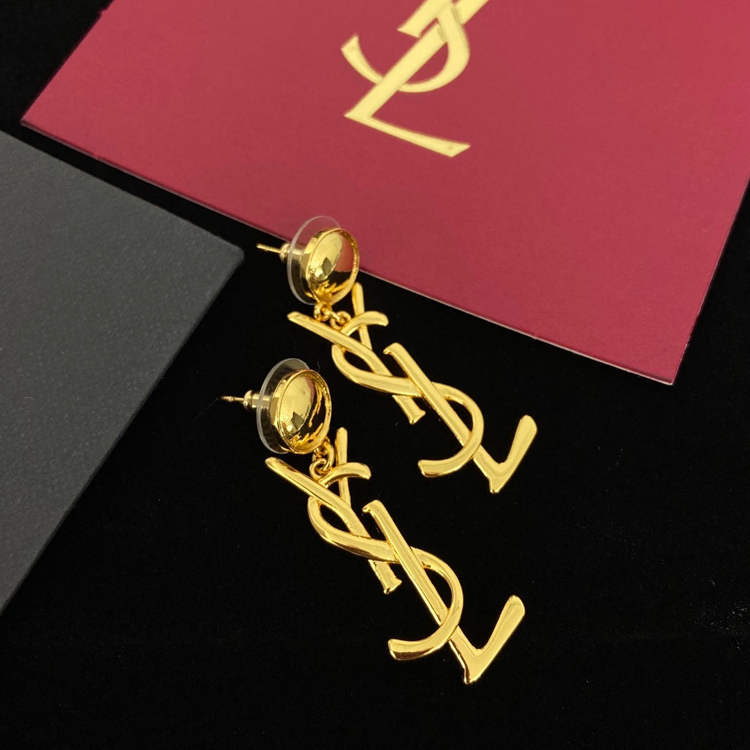 Yves Saint Laurent-earrings