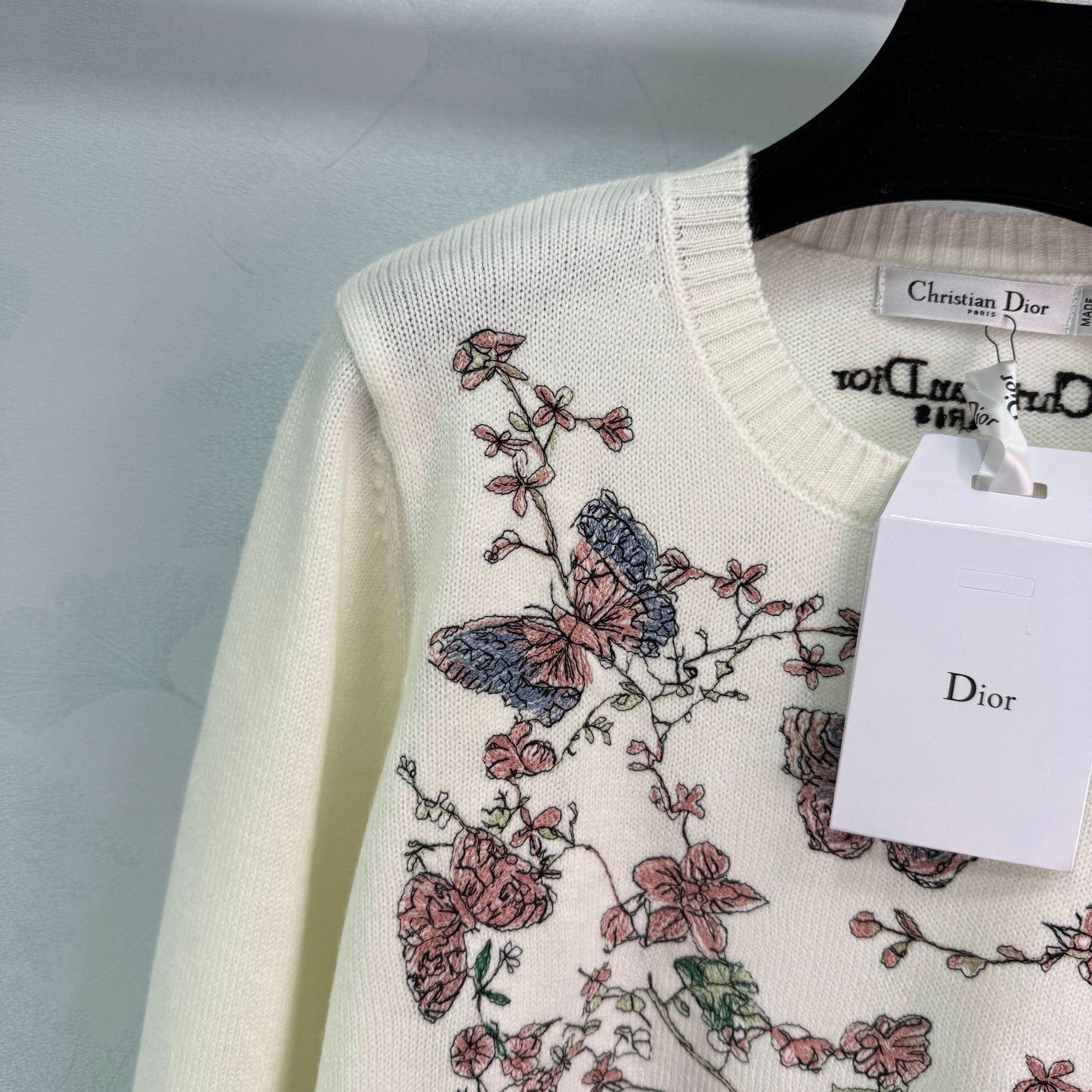 Dio Butterfly Floral Embroidered Sweater - Silhouette Atelier 