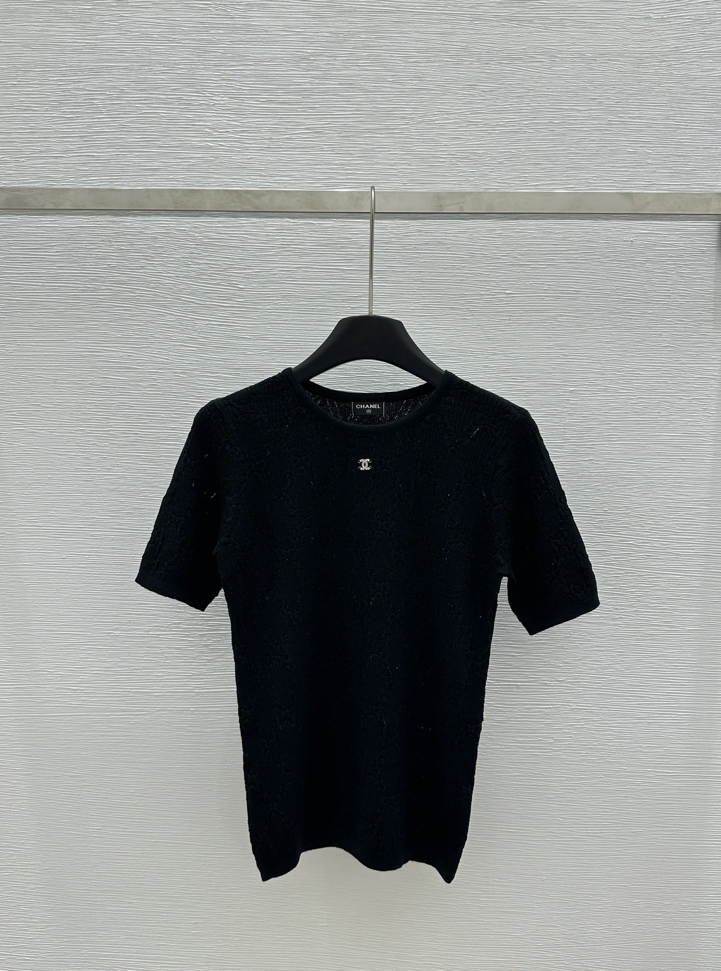 Hollow knit short sleeves