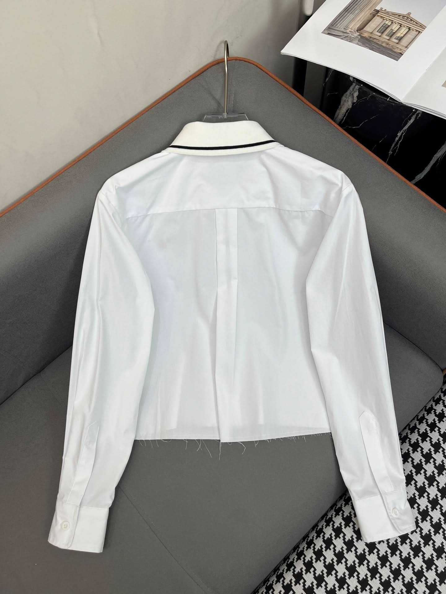 MIU-Simple Cropped Shirt - Silhouette Atelier 