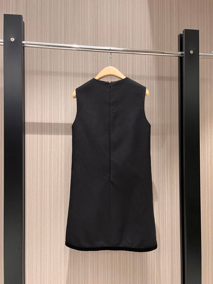 Sleeveless Bow-Embellished Vest Dress - Silhouette Atelier 