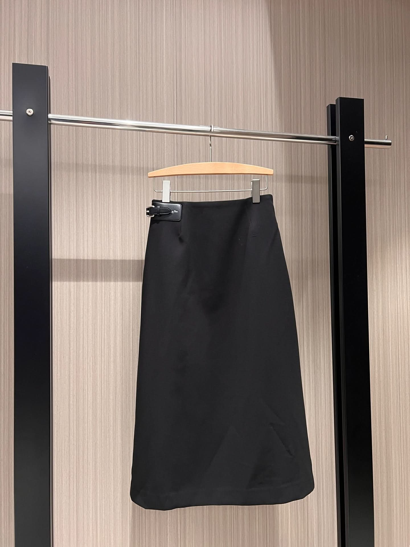 Slit Skirt - Silhouette Atelier 