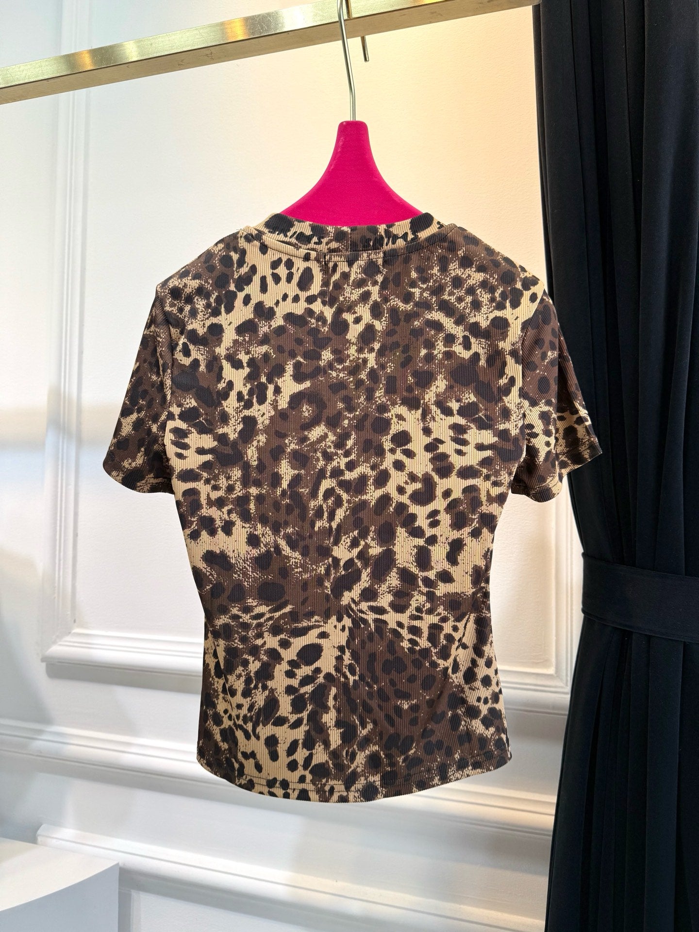 25SS Wild Leopard Tee in Luxe Stretch Cotton