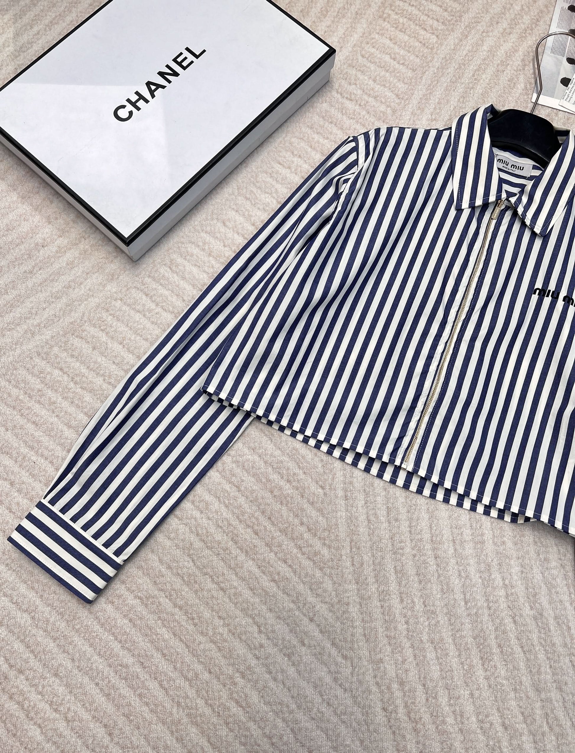 MIU-Striped Embroidered Letter Shirt - Silhouette Atelier 