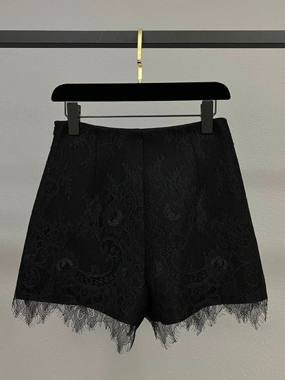 AL-Black lace shorts - Silhouette Atelier 