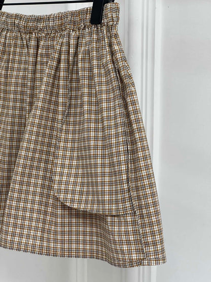 25SS Elegant Plaid Mini Skirt – Timeless Appeal