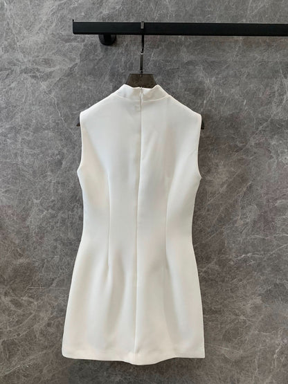 New simple stand collar dress