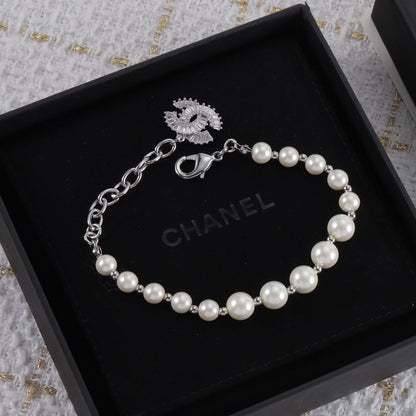 New Pearl Pendant Bracelet