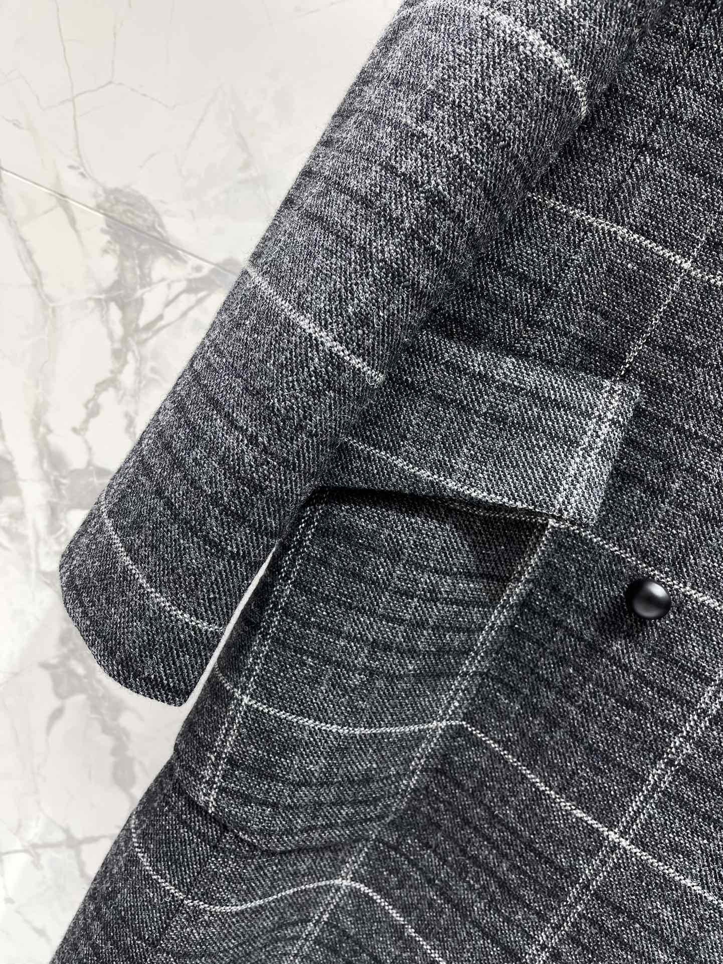 New Plaid Lapel Warm Coat